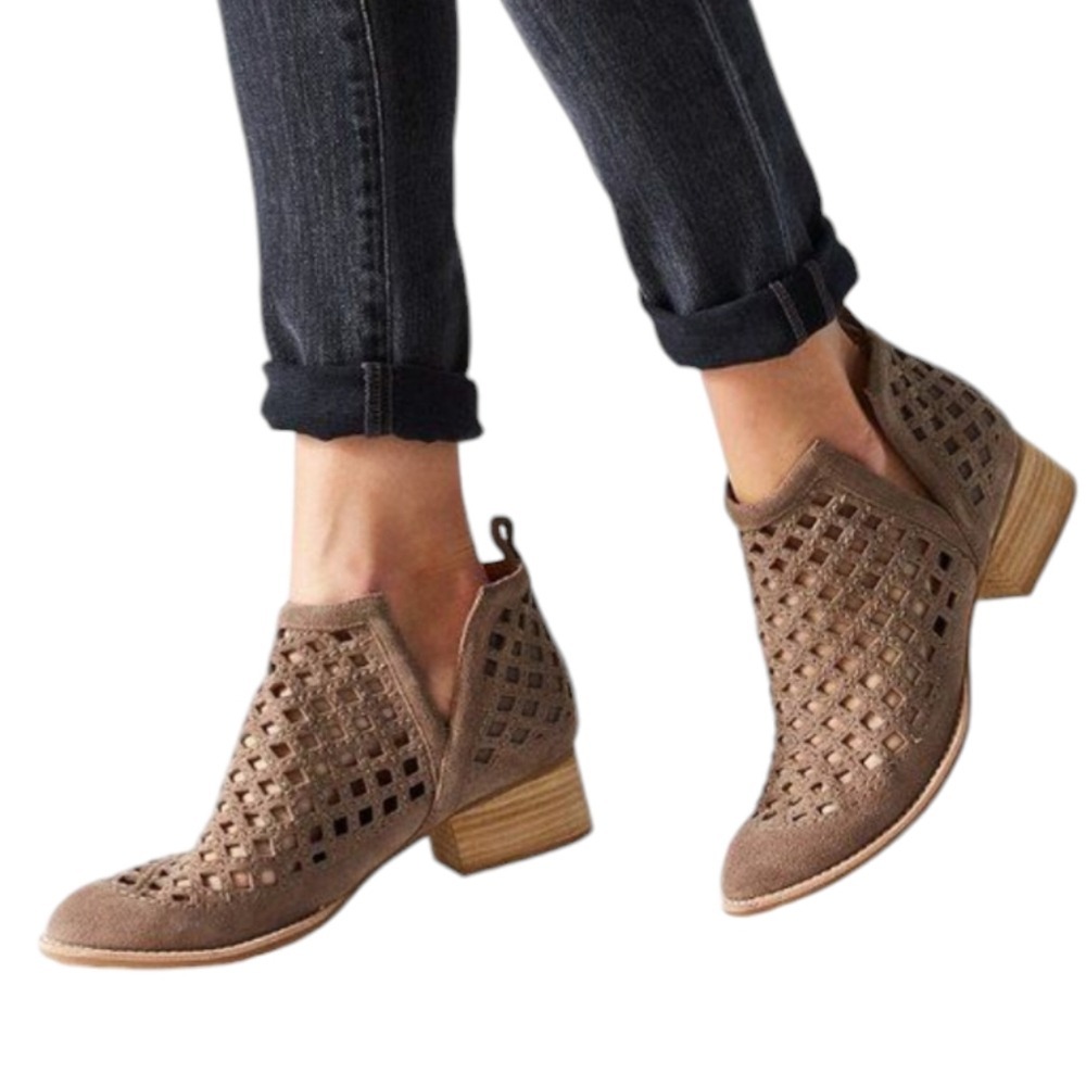 Carlos By Carlos Santana Women's Ankle Heeled Boots Tan Slip On Taggart Size 9.5